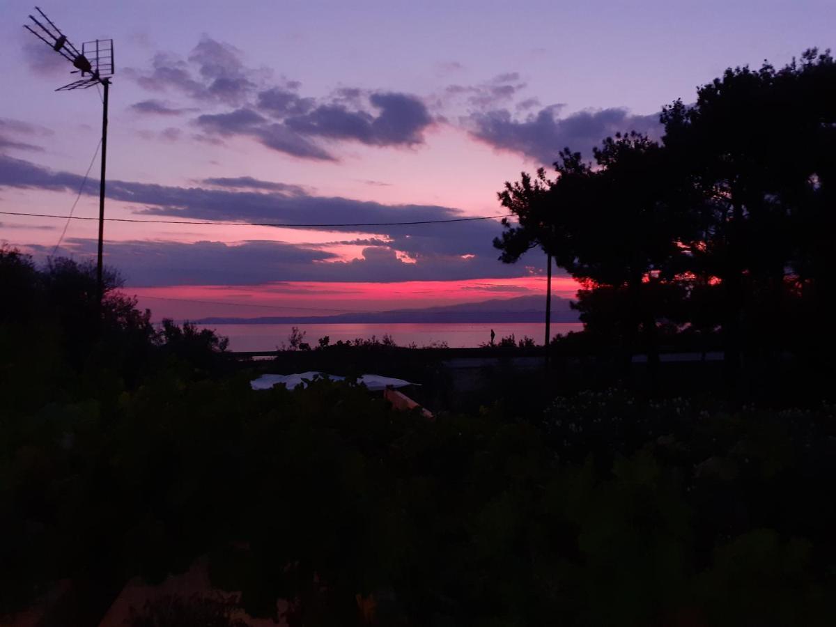 Το Σπίτι Με Το Πηγάδι - Wellcottage Thassos Skála Kallirákhis Extérieur photo